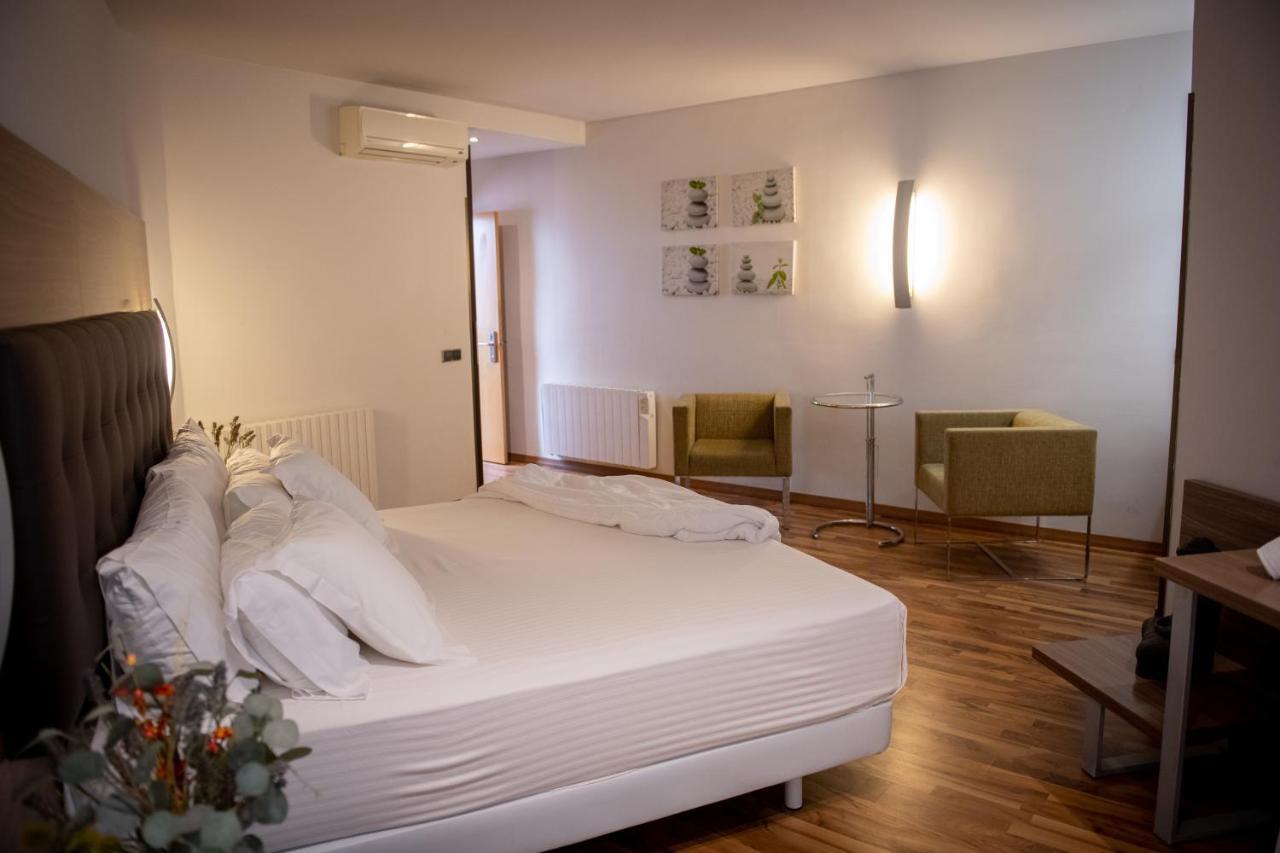 Hotel Bruc Kültér fotó